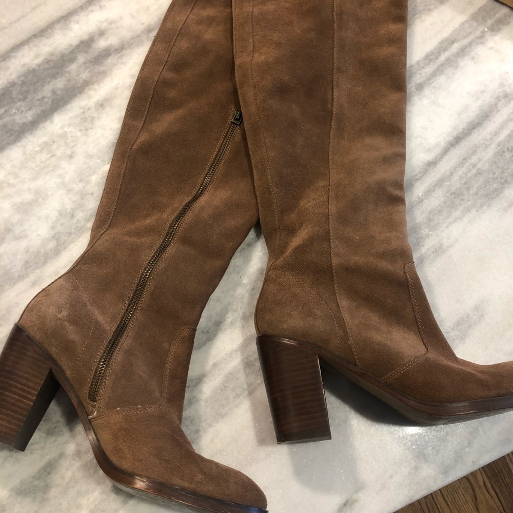 Latigo jukebox ran over the knee suede boots